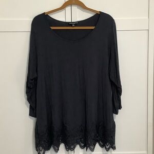 Cable gauge Charcoal Lace Hem Blouse